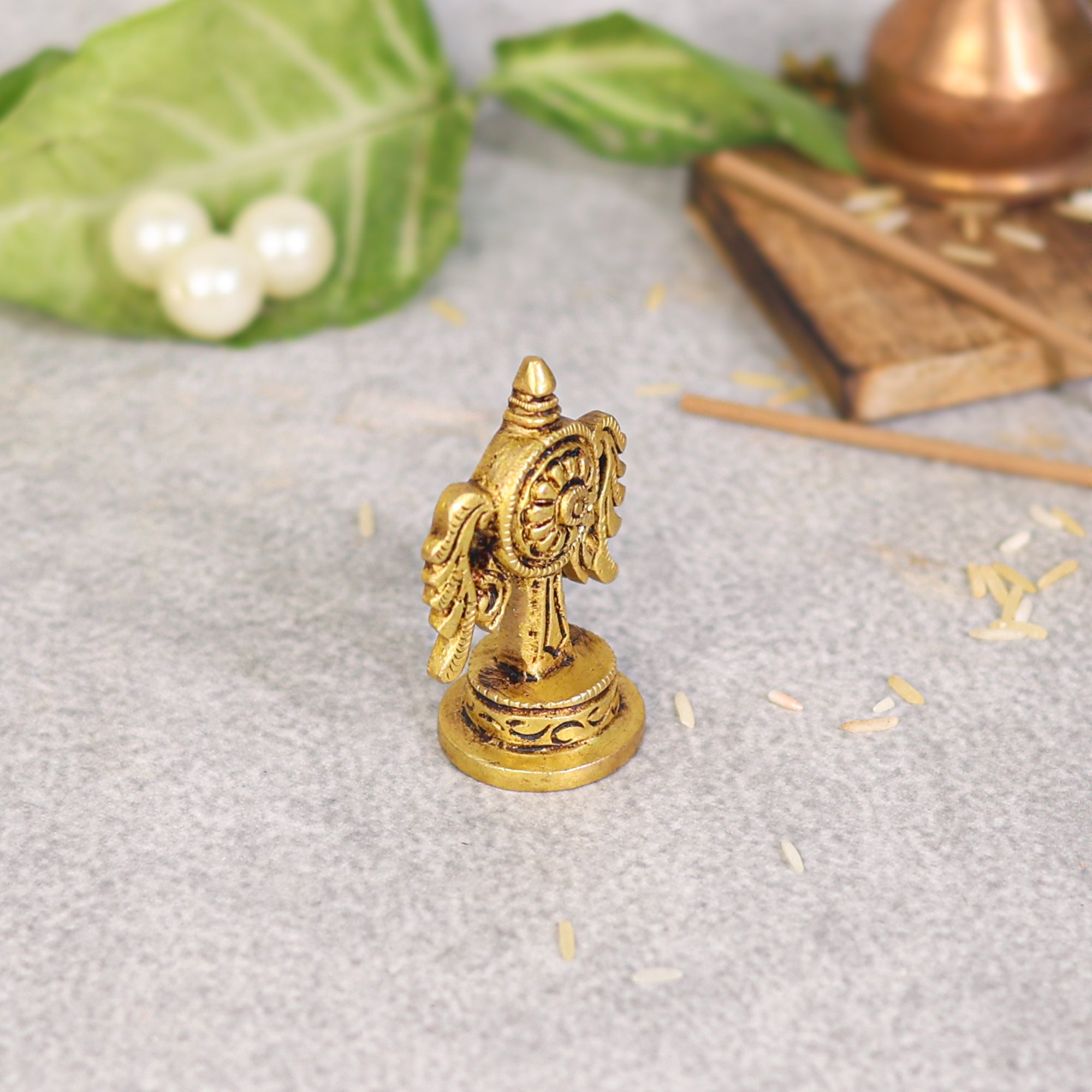 Antique brass shankh chakra